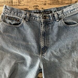 DKNY Women’s High Rise Light Blue Jeans vintage mom jeans 14 long medium 34 x 31
